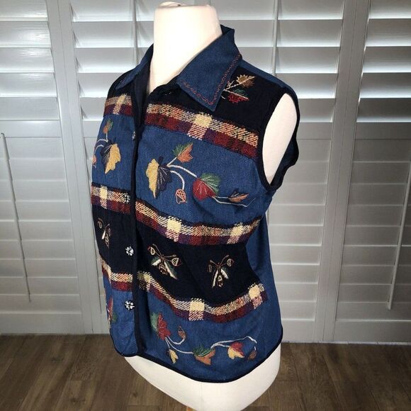 New Direction Plus 3X Blue Chambray Denim Vest Embroidered Harvest Fall Collared - Picture 3 of 12